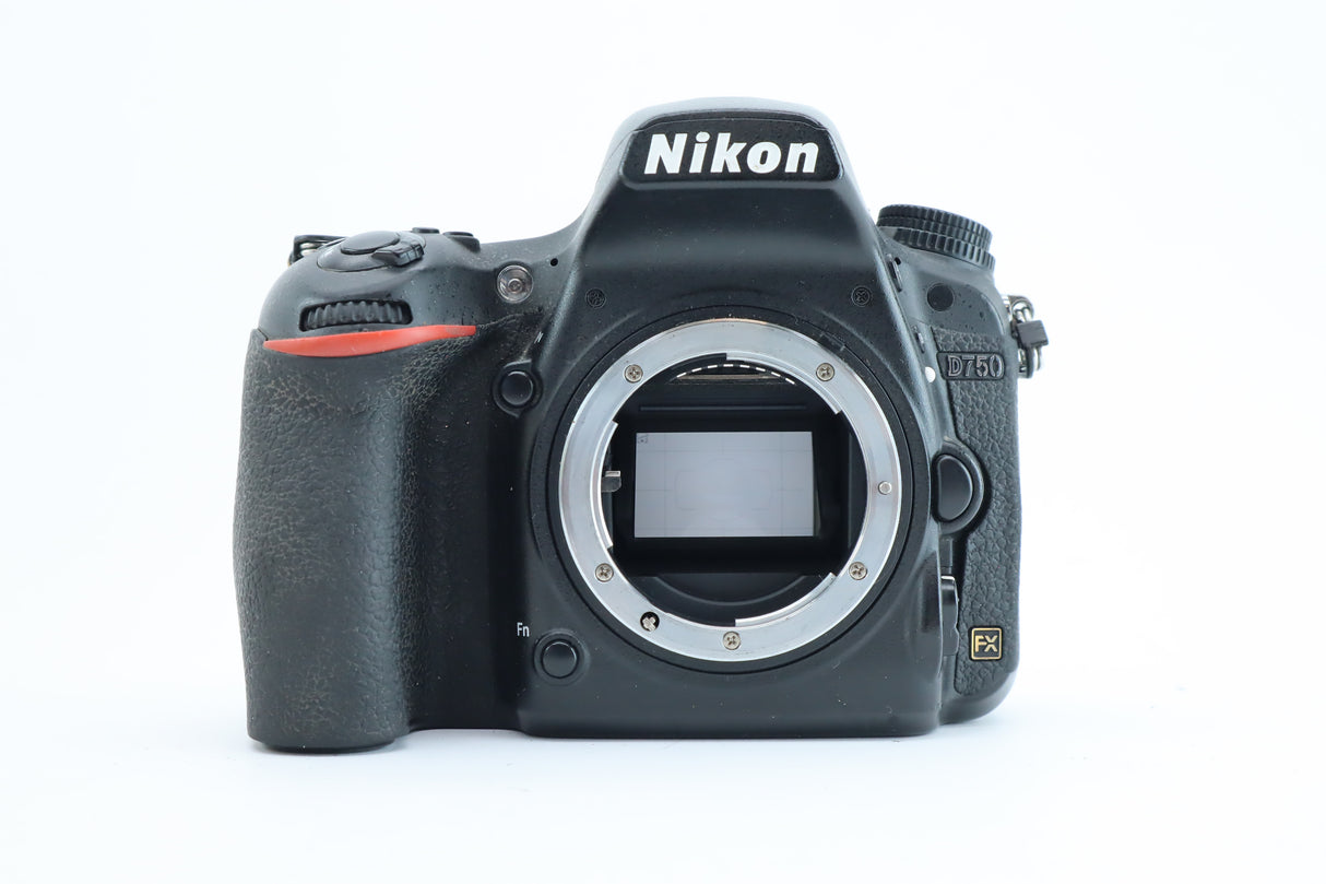 Nikon D750