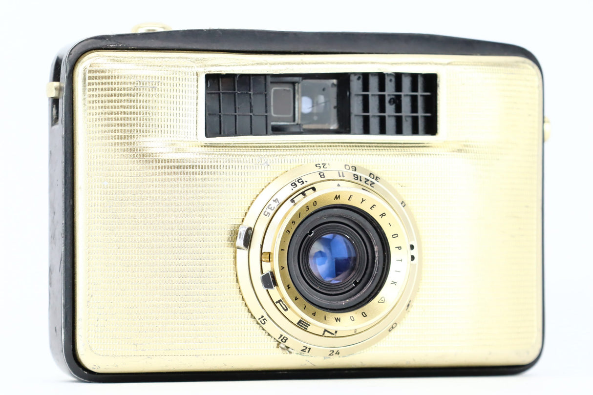 Penti II with a 1:3,5/30 lens