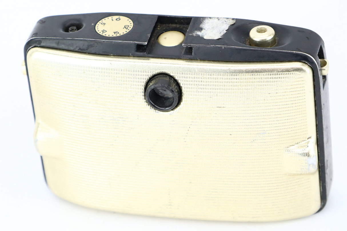 Penti II with a 1:3,5/30 lens