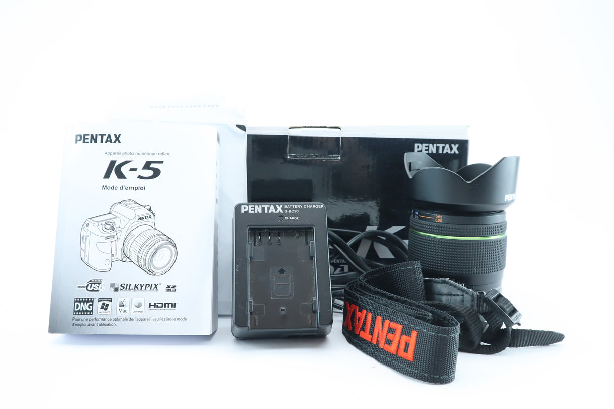 Pentax K-5 with SMC DA 18–55mm f/3.5–5.6 AL WR