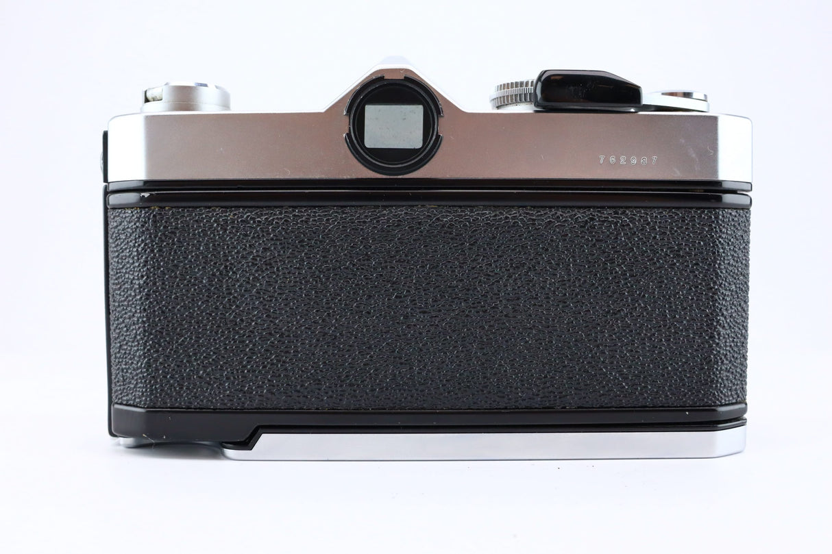 كونيكا أوتوريفليكس A3 + كونيكا هيكسانون 40 ملم