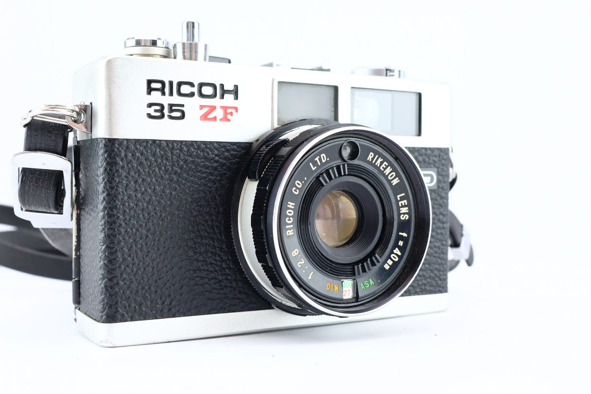 Ricoh 35 ZF