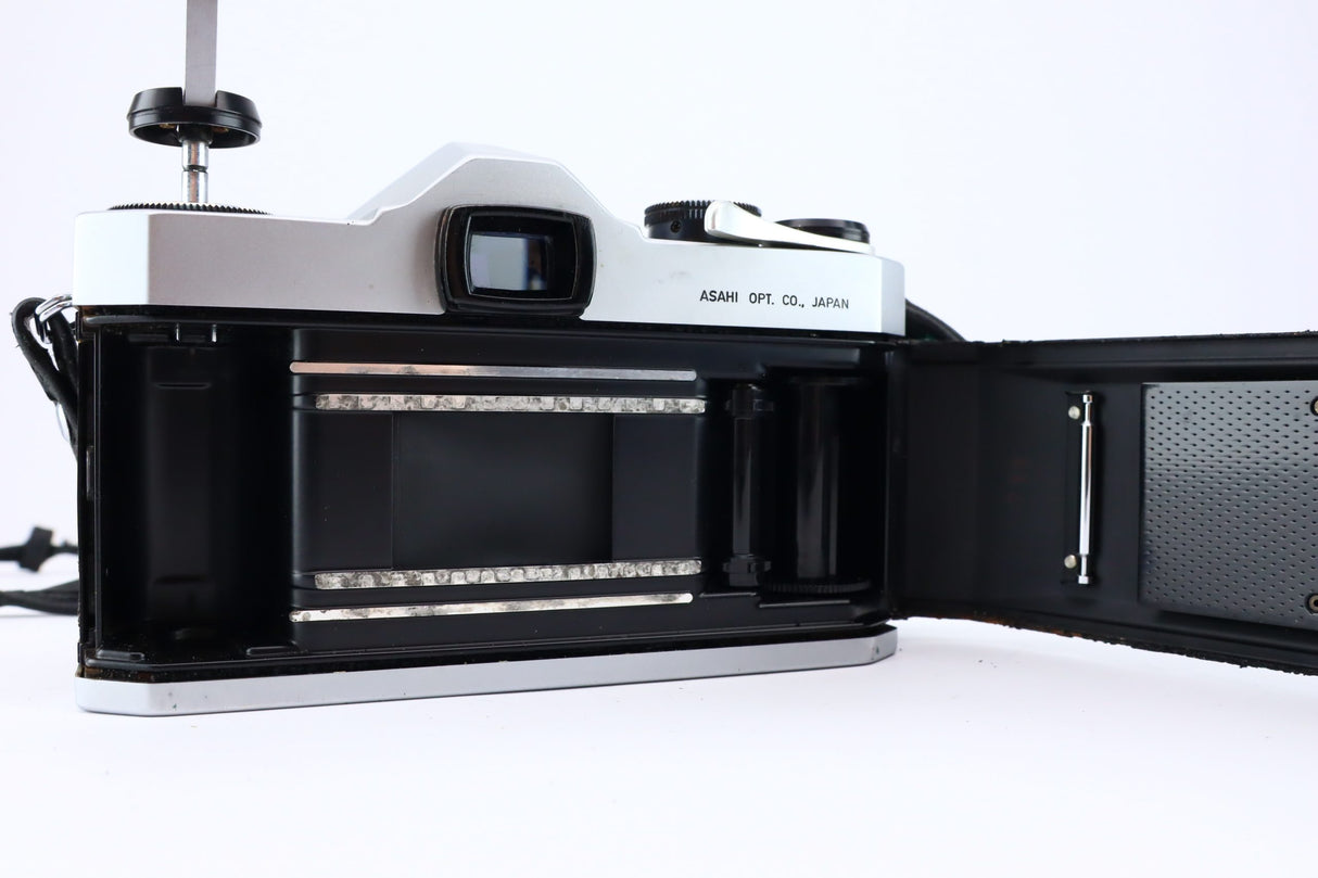 Pentax Asahi SP1000 + Asahi takumar 55mm