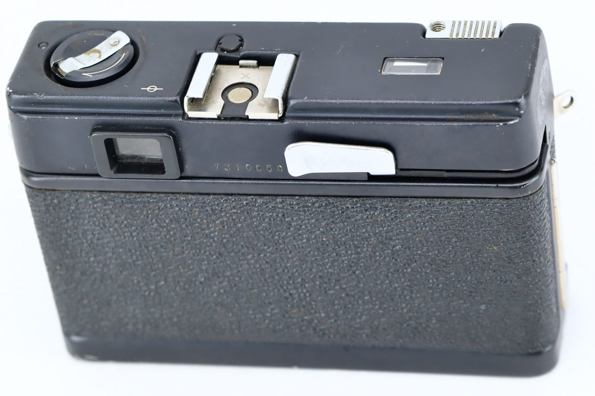 Cosina compact 35E with automatic Cosinon f=38mm 2,7