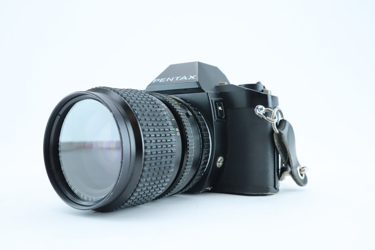 Pentax P50 + Petri 35–70mm f/3.5–4.5 MC Macro Lens