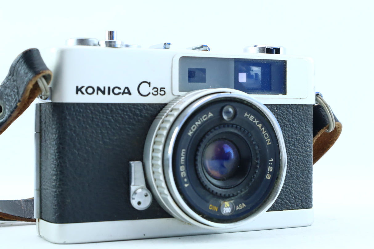 Konica C35