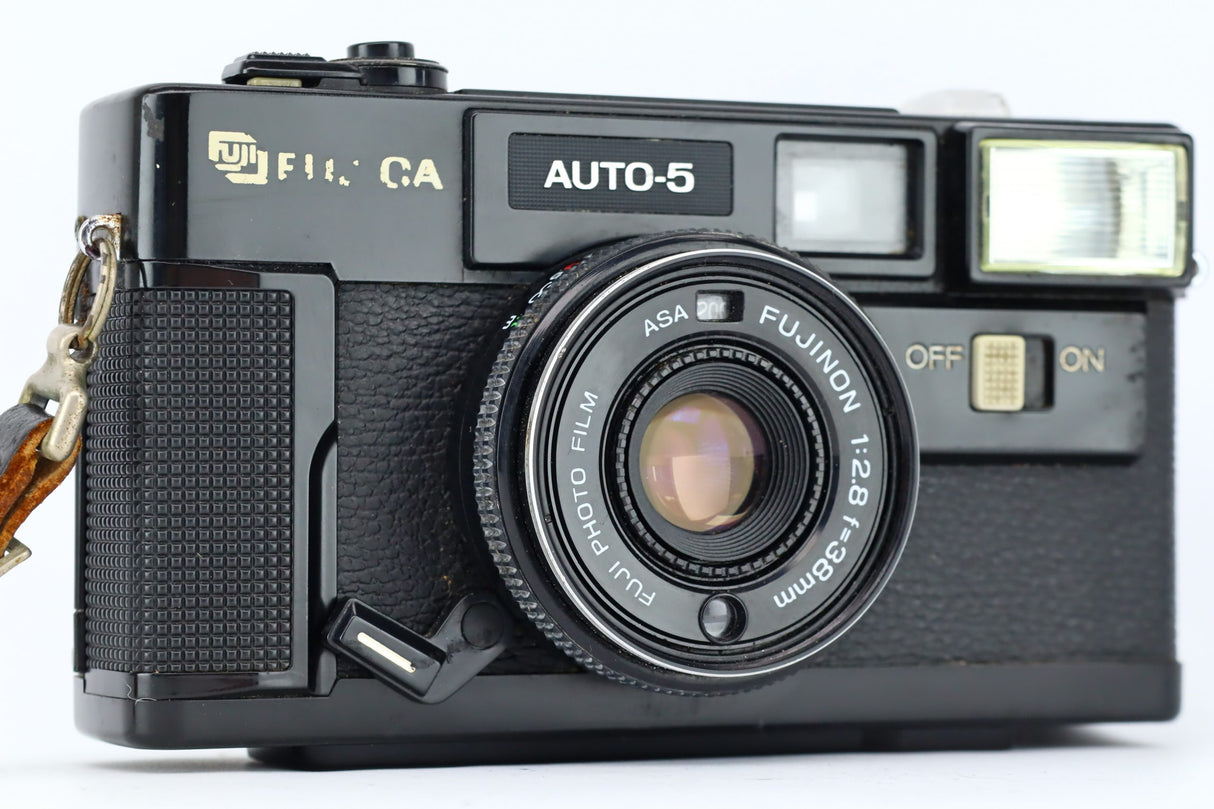 Fujica auto-5 with Fujinon 1:2.8 f=38mm lens