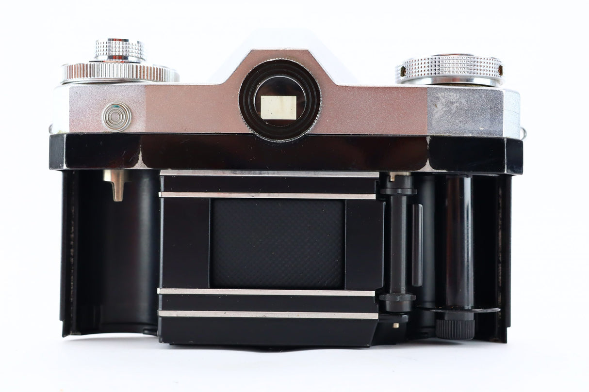 Zeiss Ikon Contaflex with Carl Zeiss Tessar 1:2.8 f=50mm