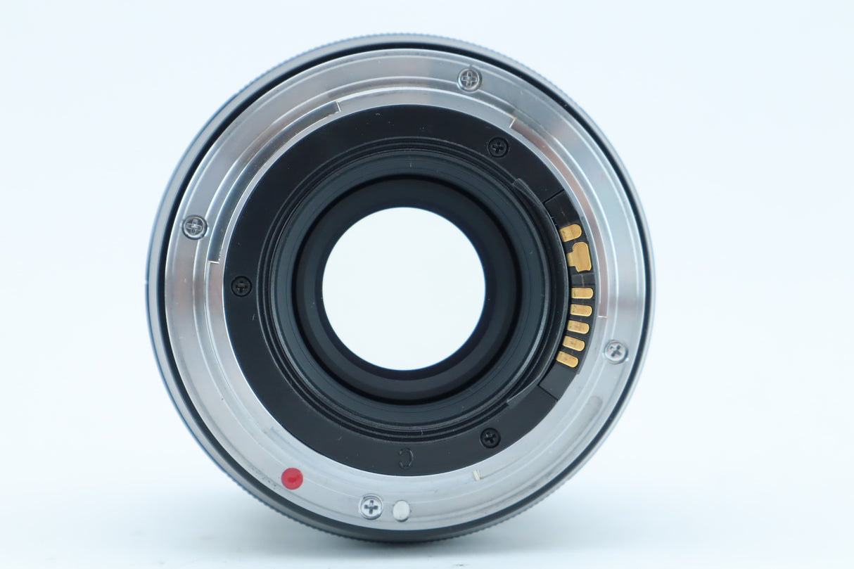 zeiss 2 35mm *Foto's opnieuw te overbelicht, Lens mount is fout het is een canon.