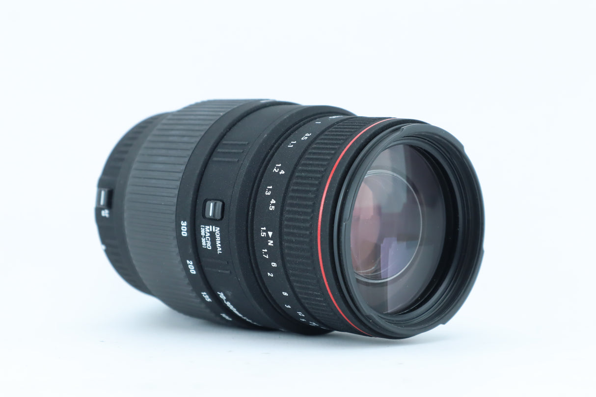Sigma APO DG 70–300mm f/4–5.6
