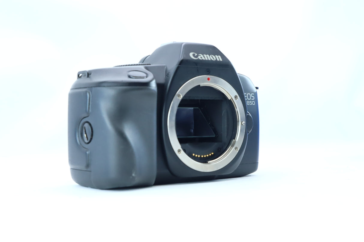 Canon EOS 850