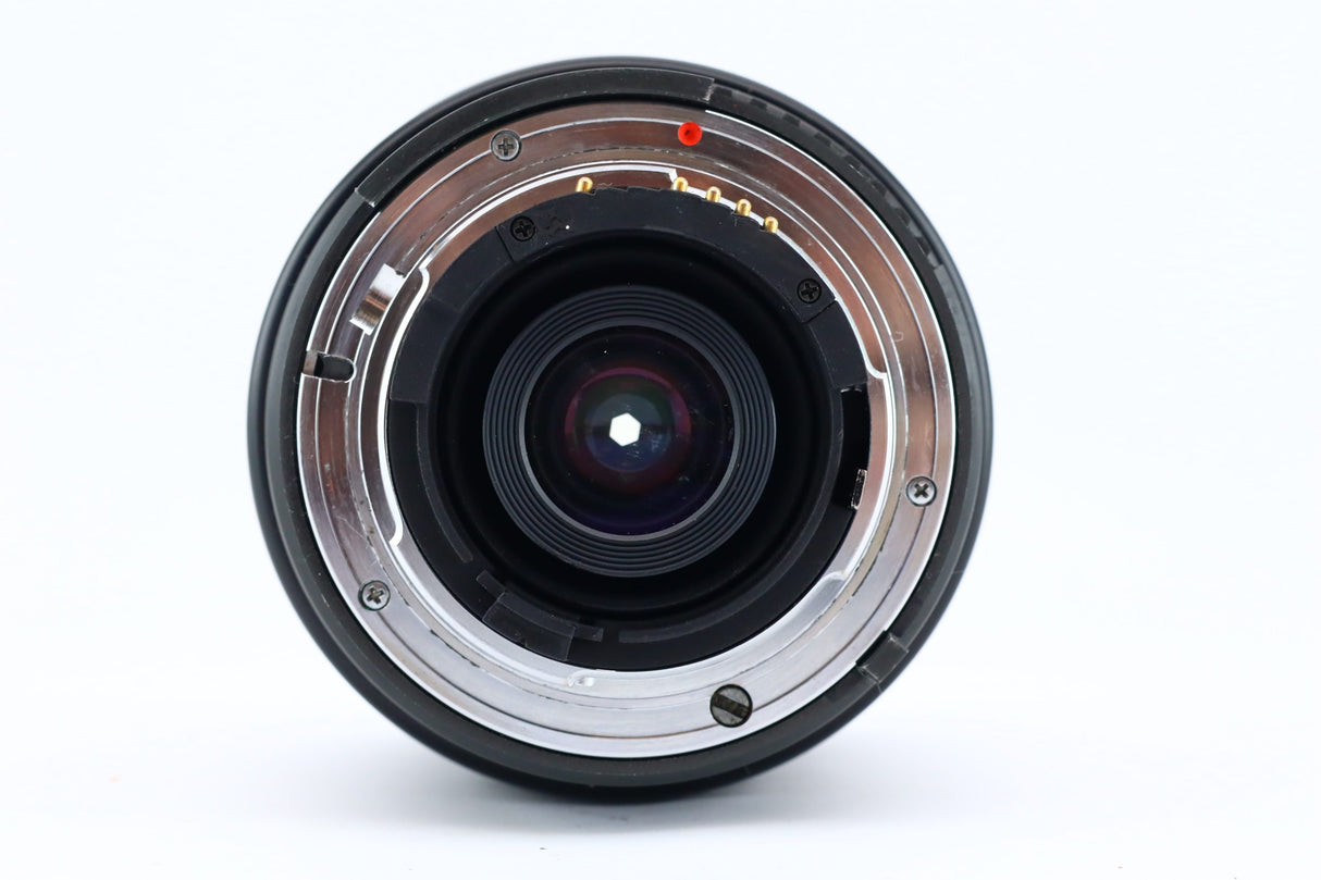 Nikon F-601 + Sigma Zoom-K 70-210 mm f4-5,6