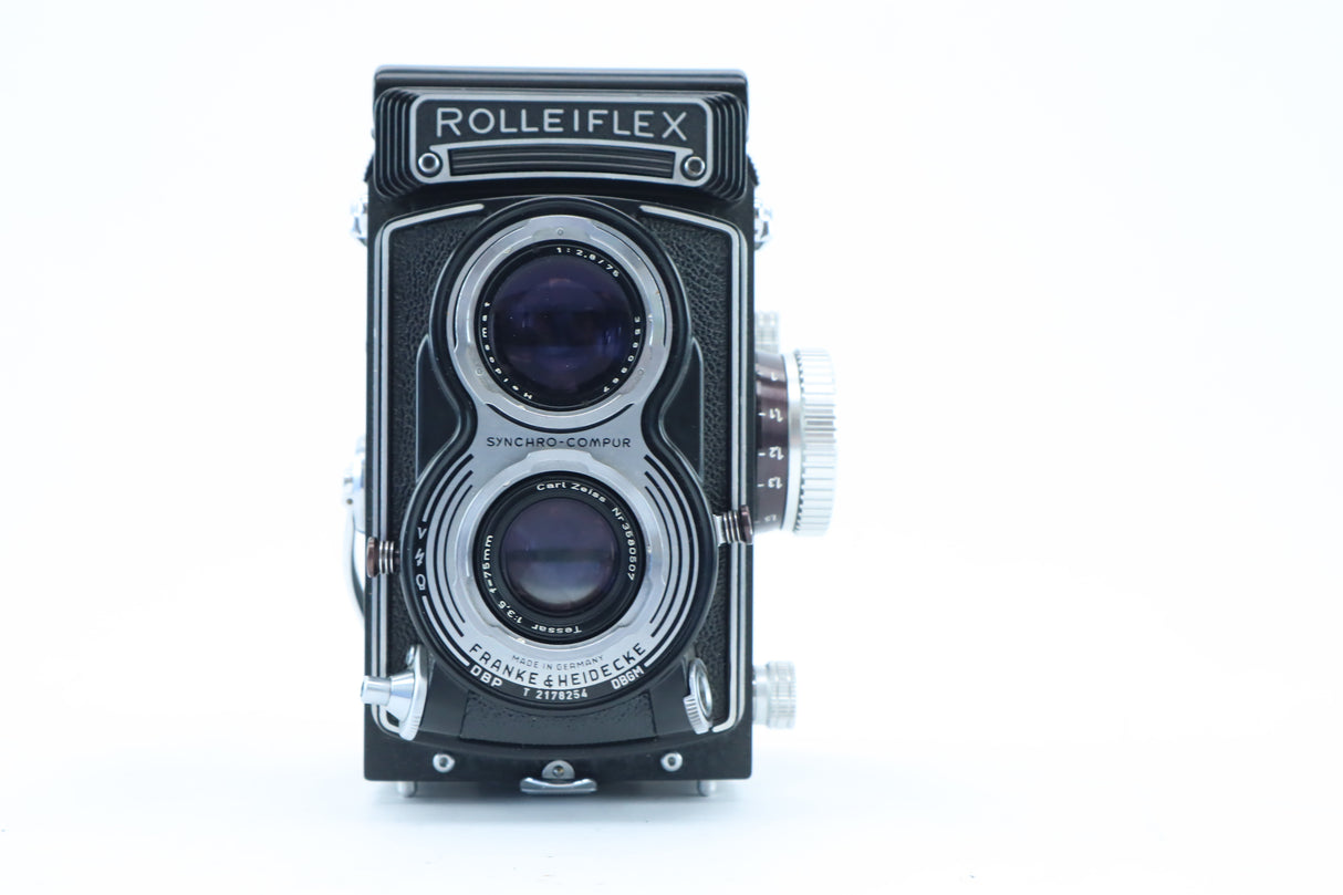 Rolleiflex T (Type 1) – Classic TLR Medium Format Camera with Tessar 75mm f/3.5 Lens