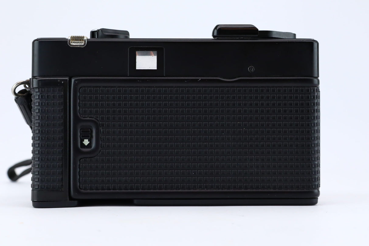 كونيكا C35 إي إف