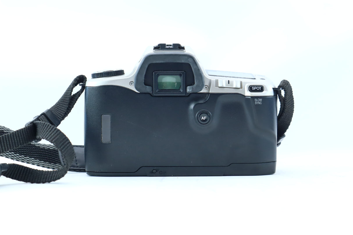 Minolta Dynax 505si with AF 28-80mm f/3.5-5.6