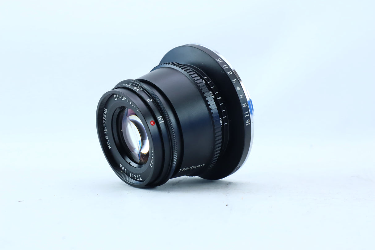 TTArtisan 35mm f/1.4 APS-C