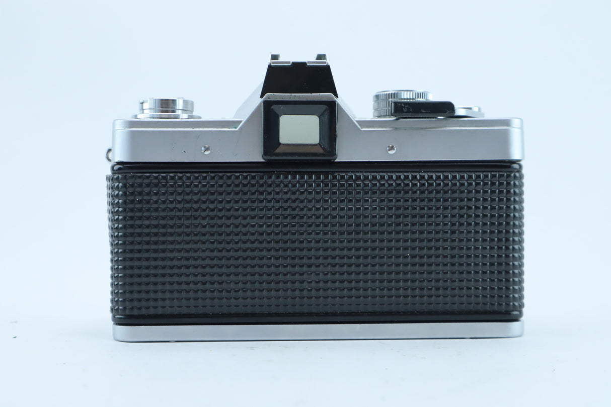 Praktica MTL3 with Domiplan 50mm f/2.8