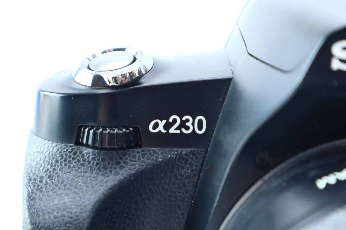 Sony Alpha A230
