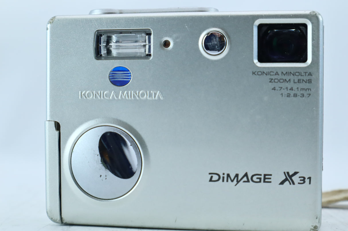 Konica Minolta DiMAGE X31