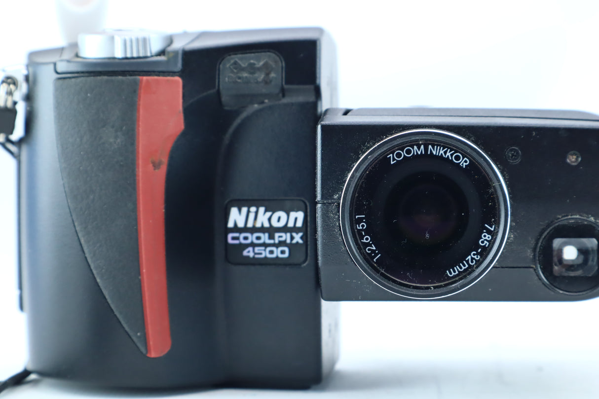 Nikon Coolpix 4500