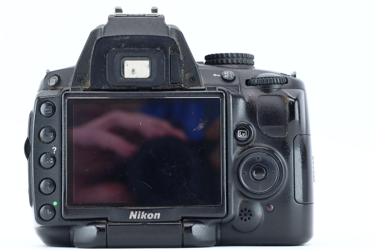 Nikon D5000