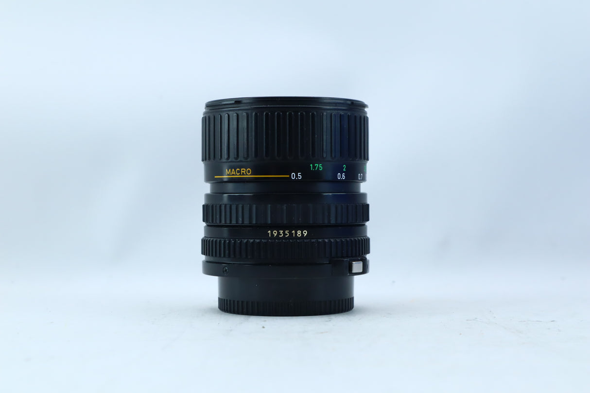 Canon FD 35-70mm f/3.5-4.5 Zoom