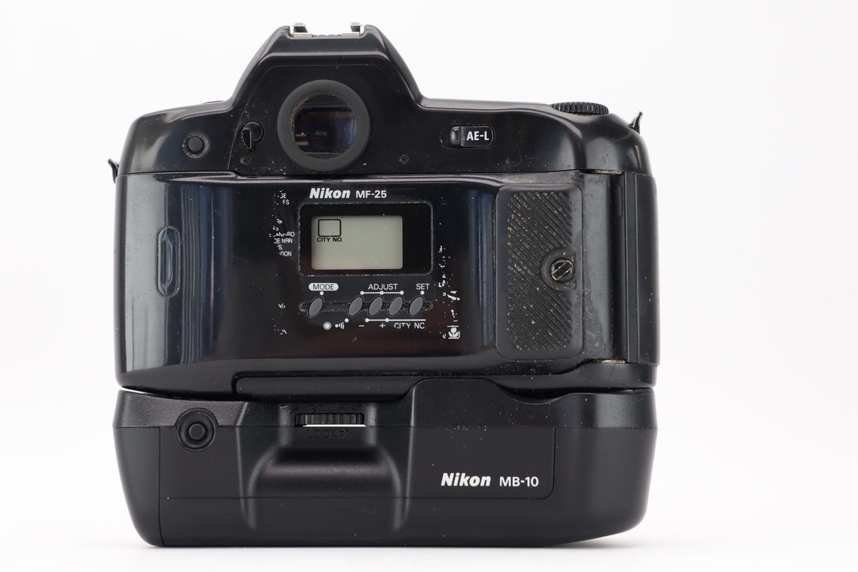 نيكون F90X + قبضة البطارية