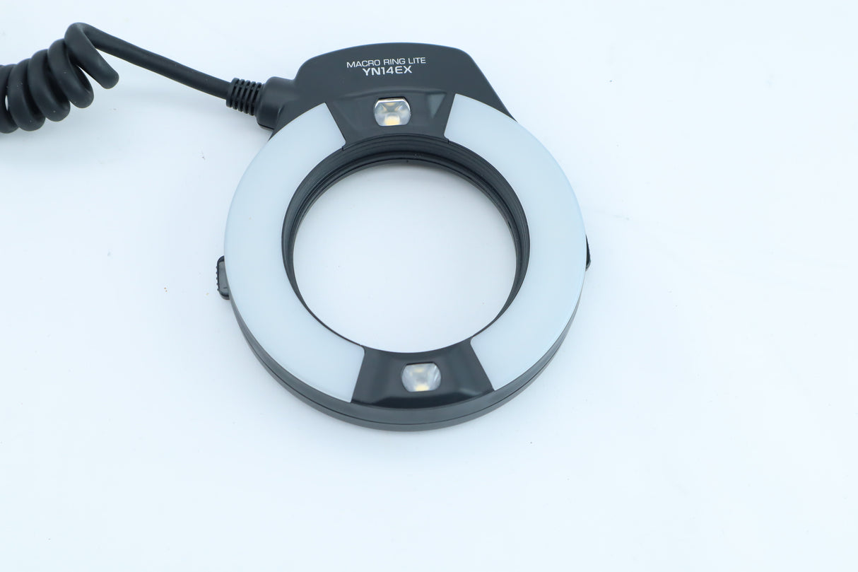 Yongnuo YN14EX – TTL Macro Ring Flash for Canon DSLR Cameras