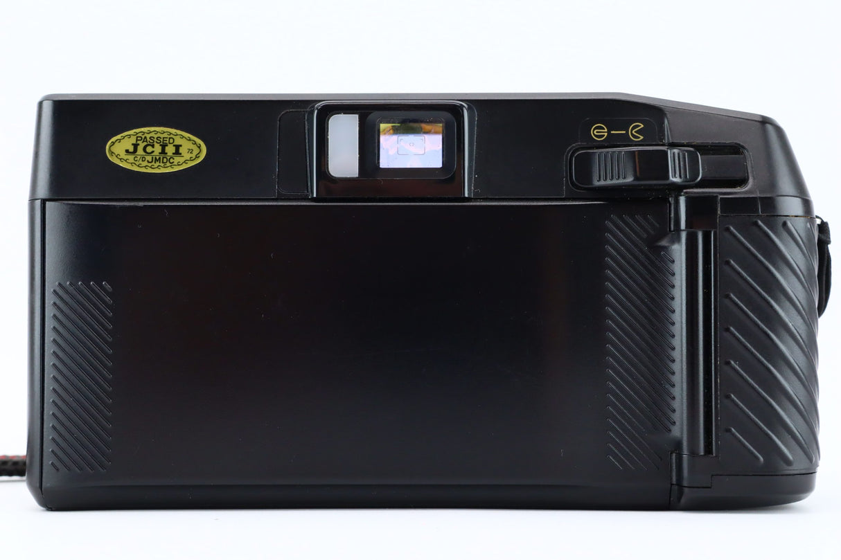 Fuji DL-400 with Fujinon 35-70mm lens