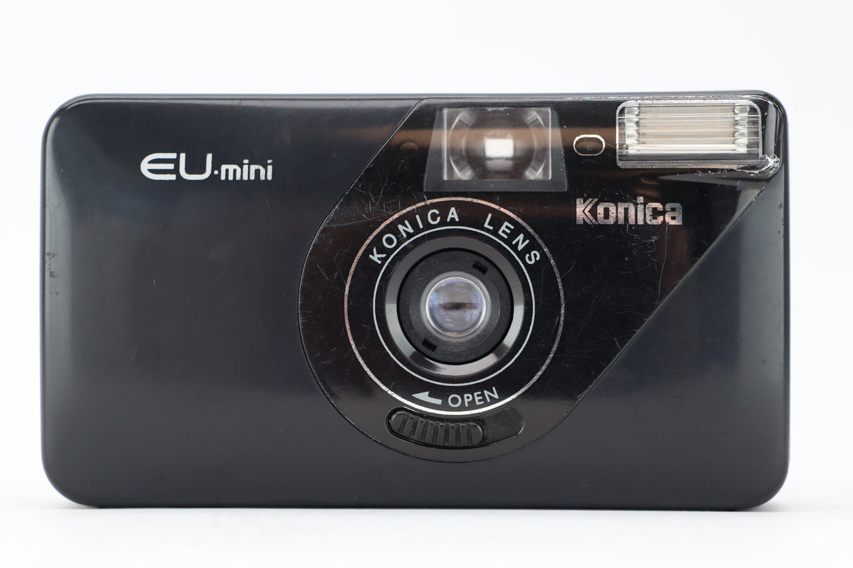 كونيكا الاتحاد الأوروبي ميني