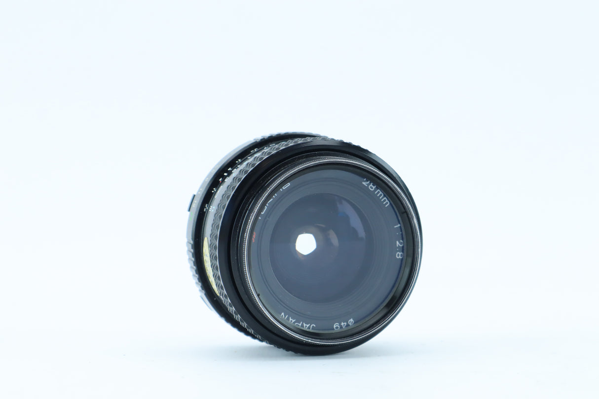 Tokina 28mm f/2.8 – Classic Wide-Angle Prime Lens