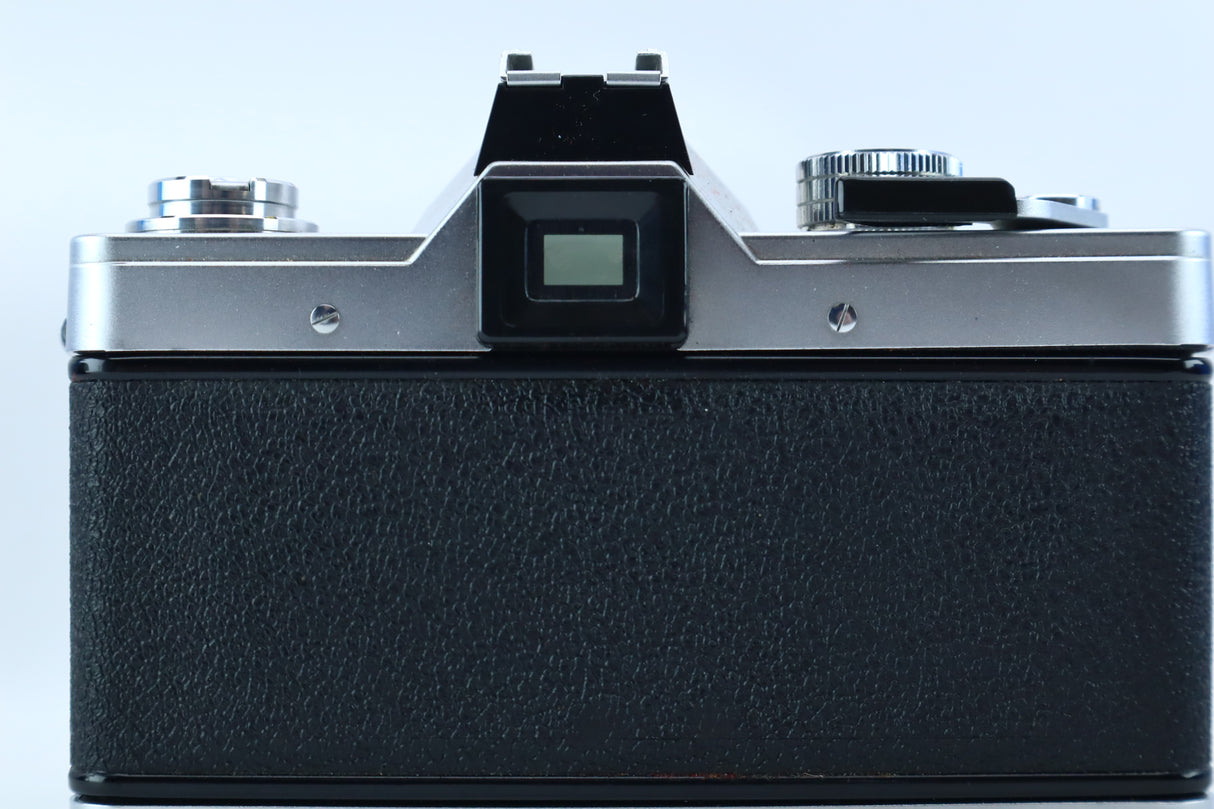 Praktica LTL 3 + Pentacon Auto 50mm f/1.8 Multi-Coating