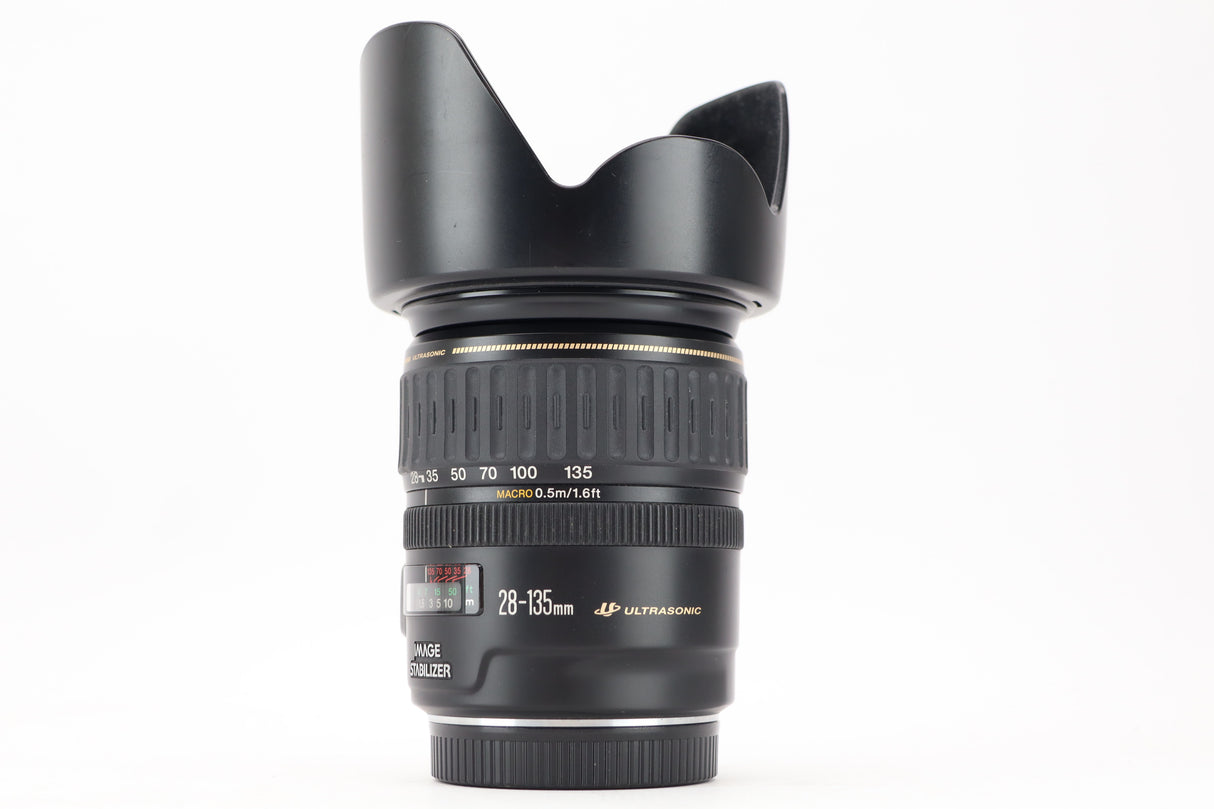 عدسة كانون EF 28-135mm 3,5-5,6 IS