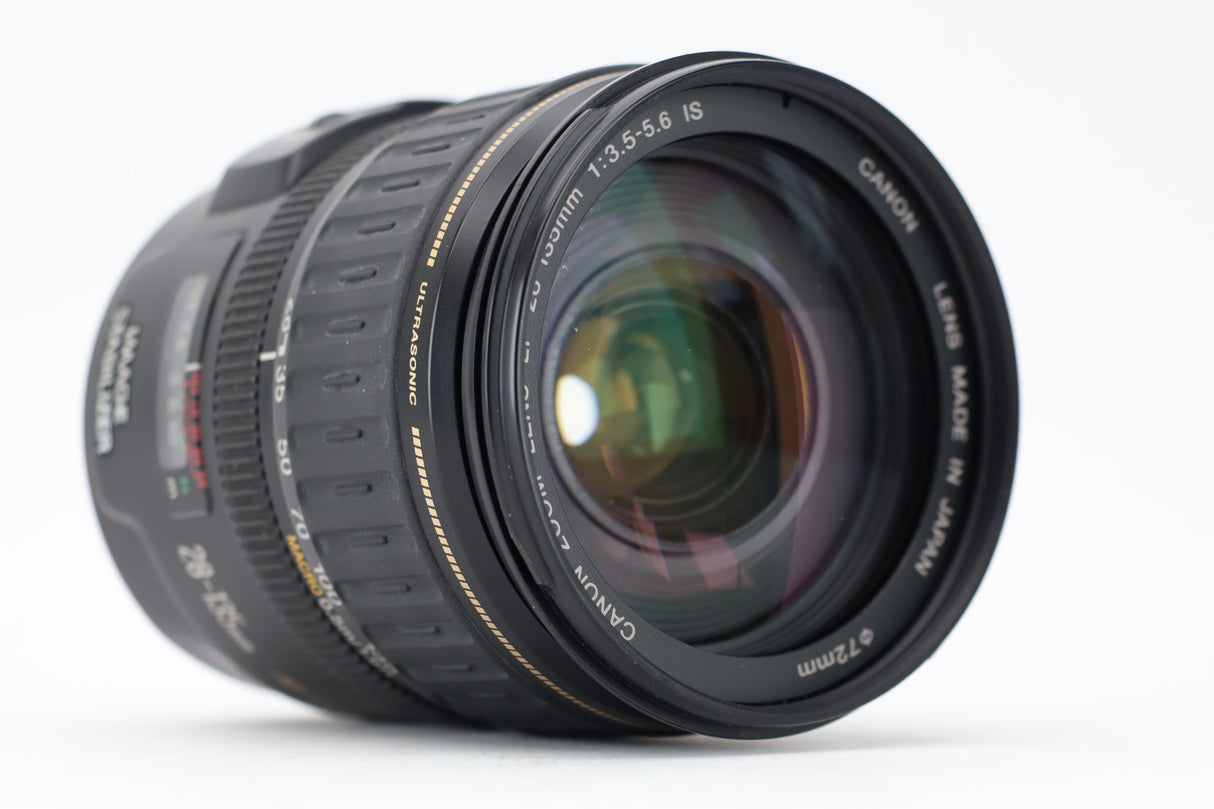 عدسة كانون EF 28-135mm 3,5-5,6 IS