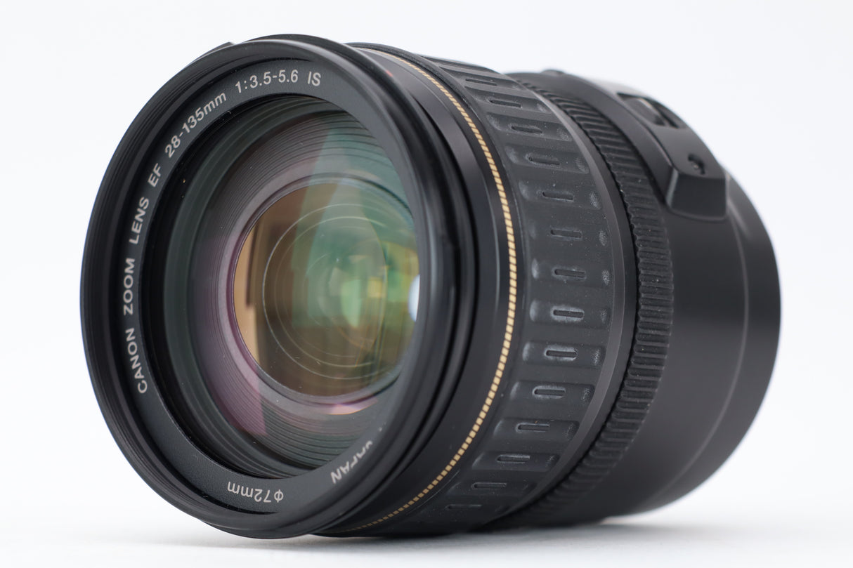 عدسة كانون EF 28-135mm 3,5-5,6 IS