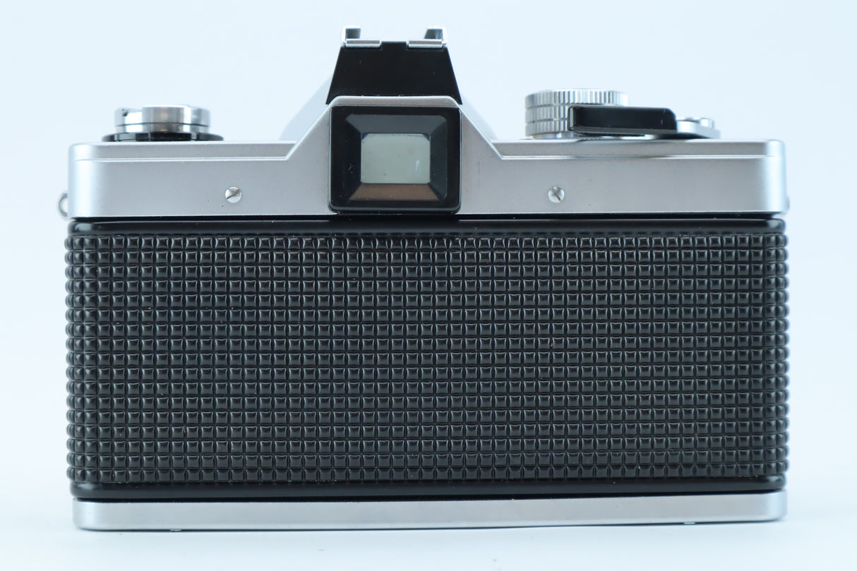 Praktica Super TL 1000 with Domiplan 50mm f/2.8 – Classic M42 SLR with Manual Controls