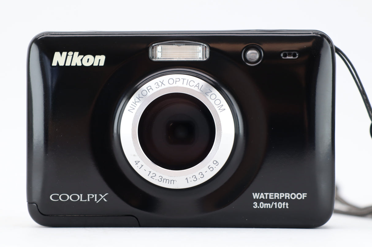 Nikon coolpix S30 waterproof 4,1-12,3mm 3,3-5,9