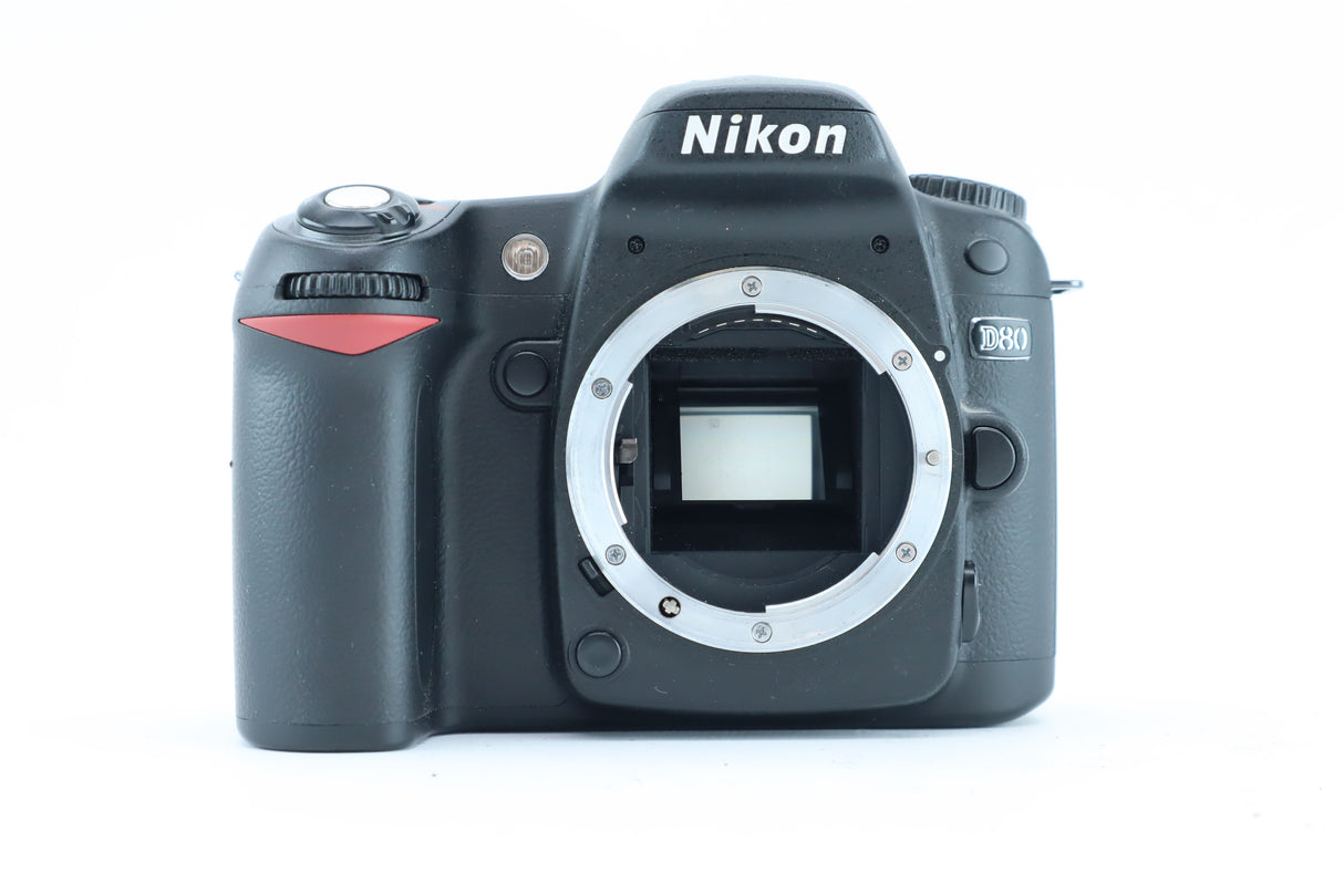 Nikon D80 – 10MP DSLR Camera with Nikon F Mount
