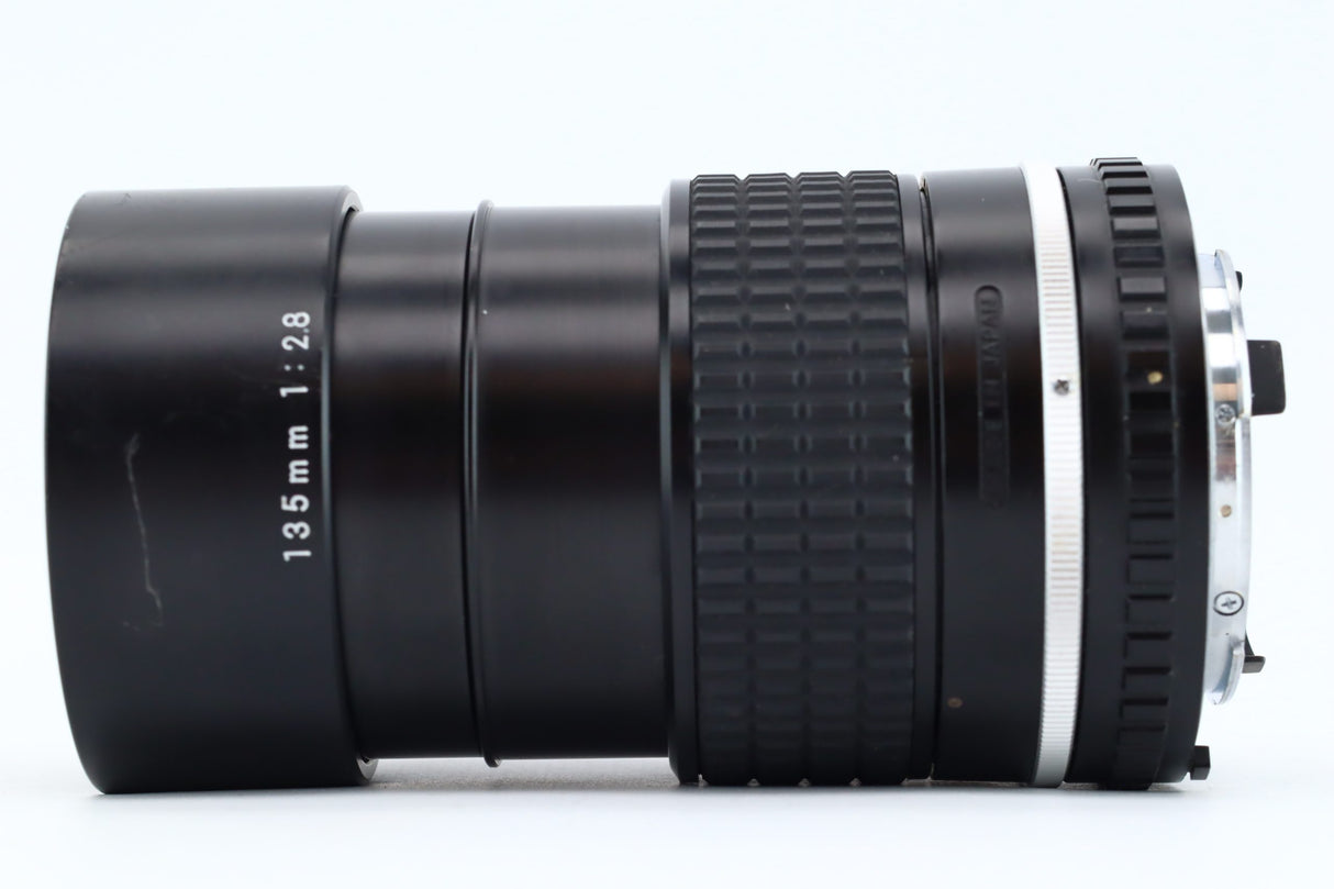 Nikon Series E 135mm 1:2,8 lens