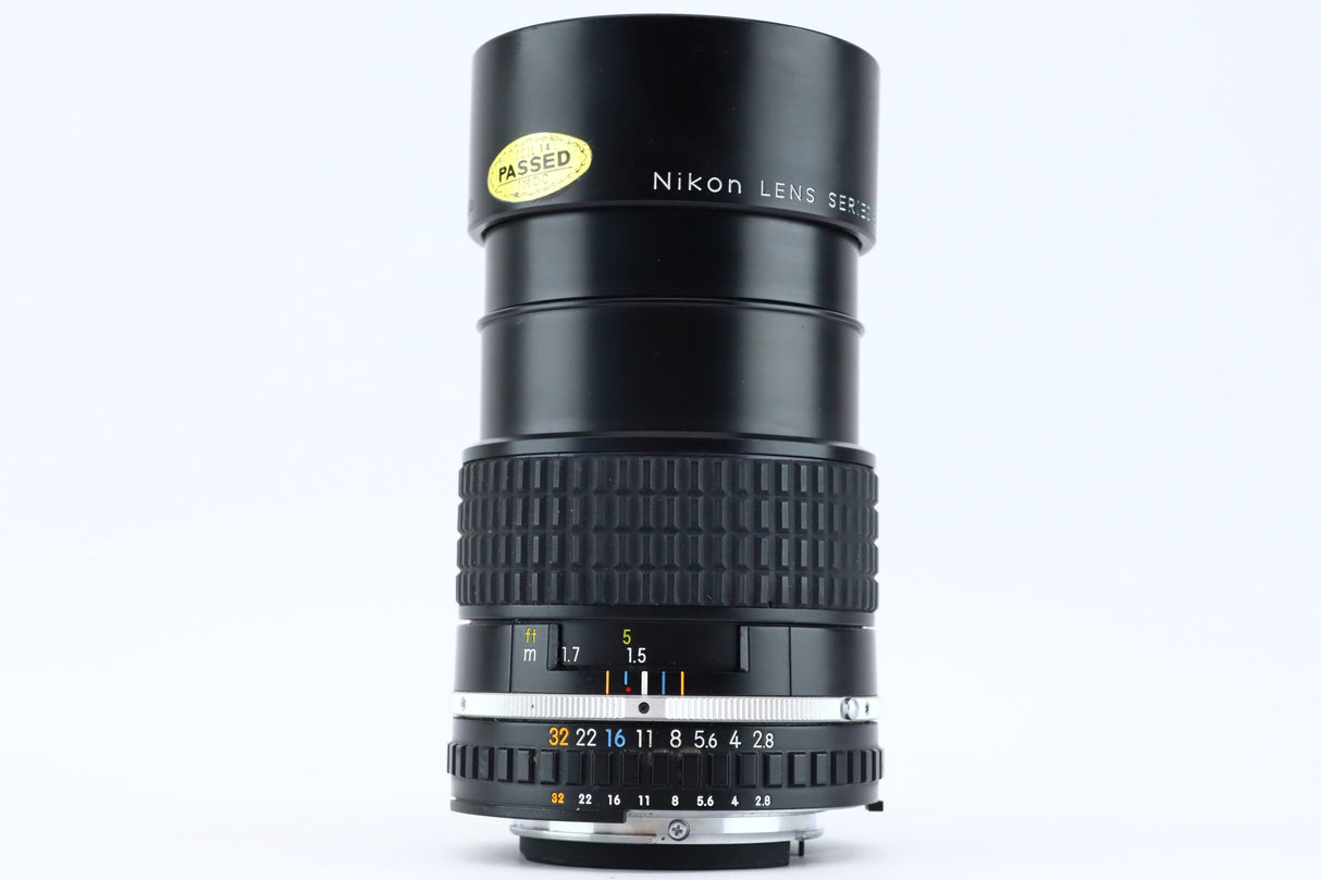 Nikon Series E 135mm 1:2,8 lens