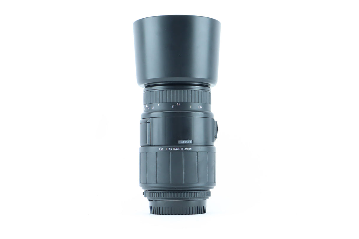 Sigma 70–300mm f/4–5.6 DL Macro – Telephoto Zoom Lens