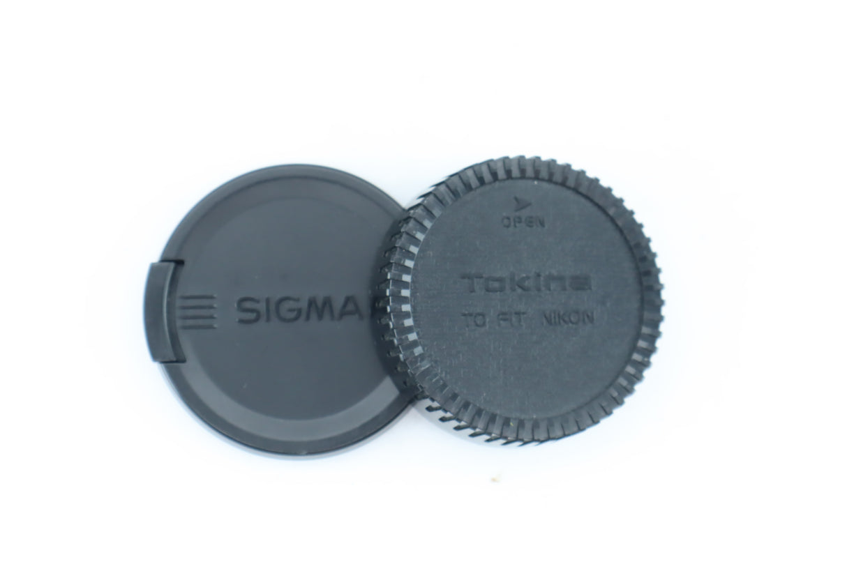 Sigma 70–300mm f/4–5.6 DL Macro – Telephoto Zoom Lens