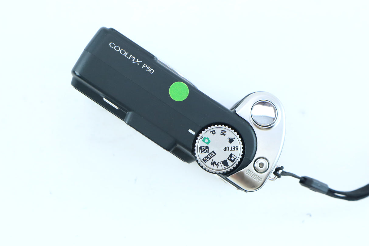 Nikon Coolpix P50