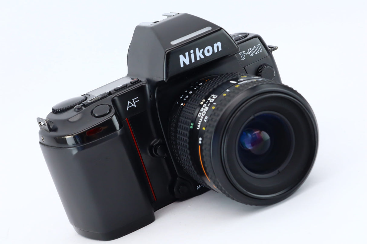 Nikon F-401S 35-70mm 3,3-4,5