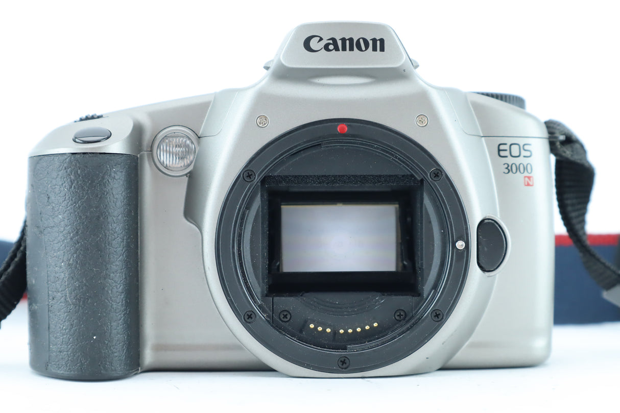 Canon EOS 3000N – 35mm Autofocus SLR Film Camera Body
