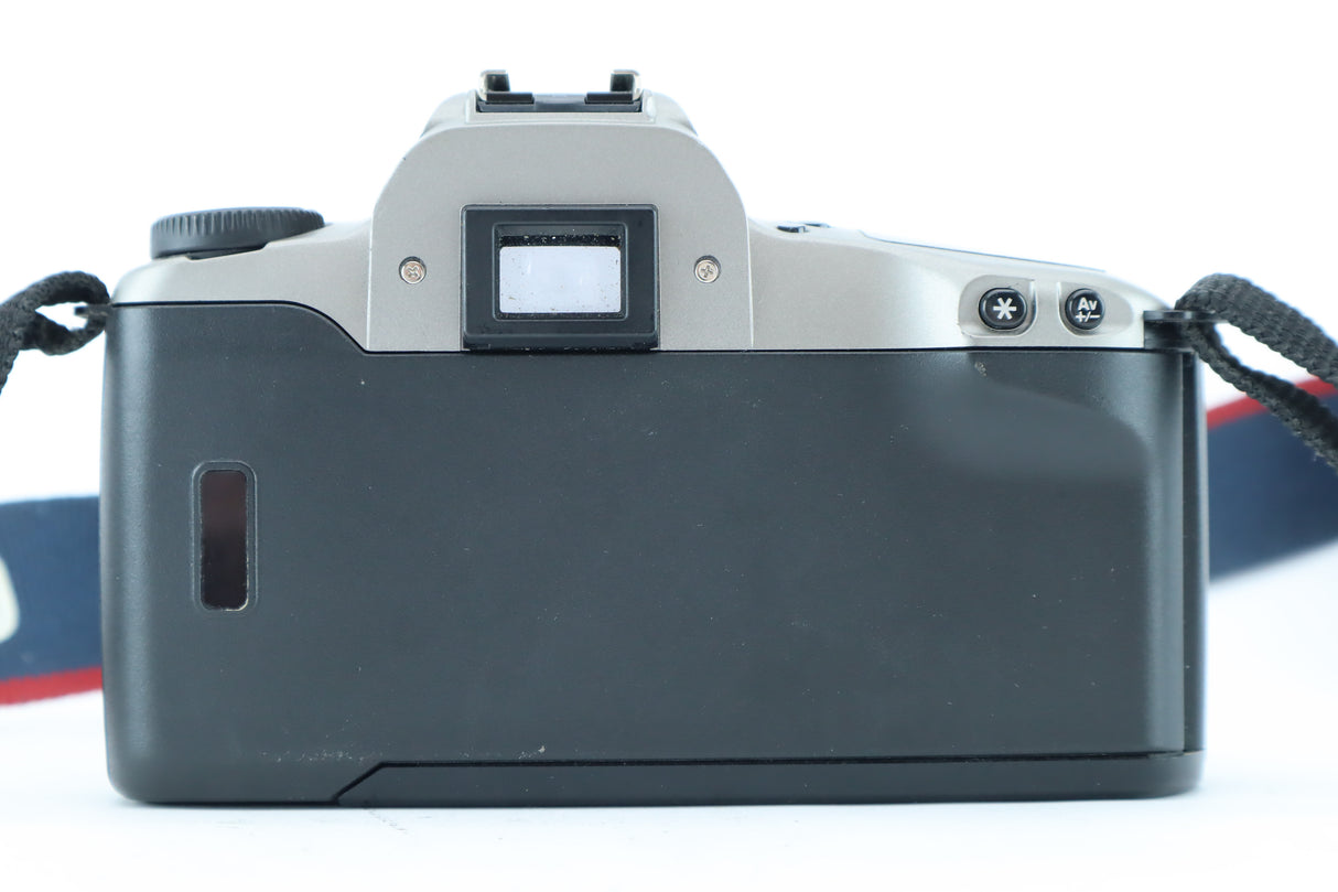 Canon EOS 3000N – 35mm Autofocus SLR Film Camera Body