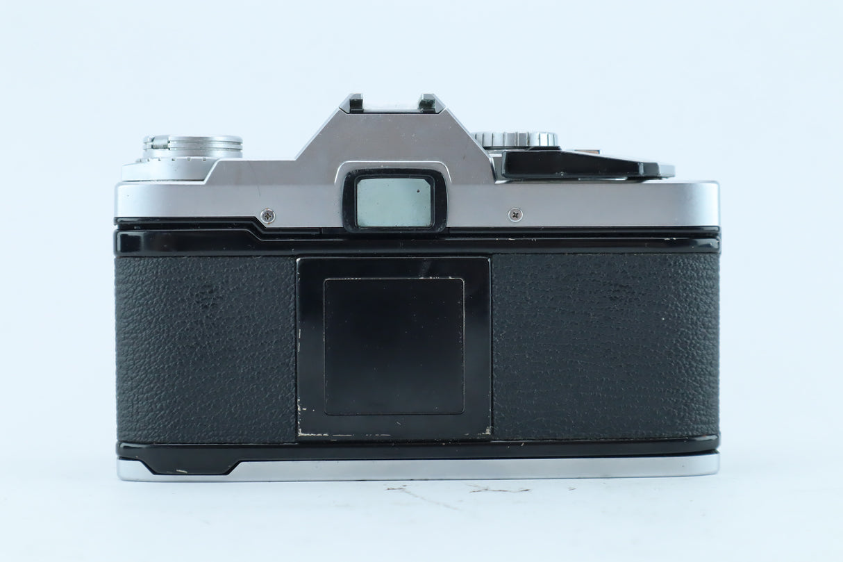 Olympus OM-30 + Vivitar 28mm f/2.5 – 35mm SLR