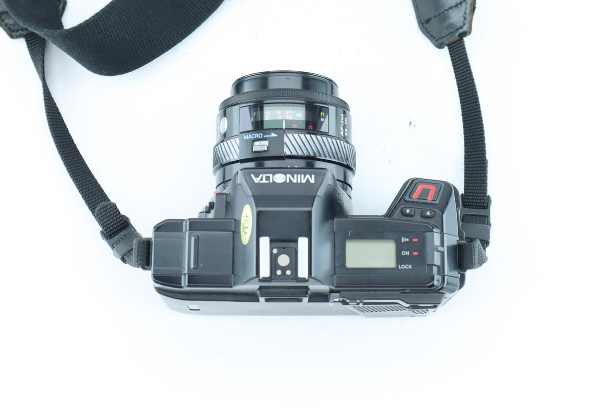 Minolta 5000 AF + 35–70mm f/4 KIJK LENS MOUNT