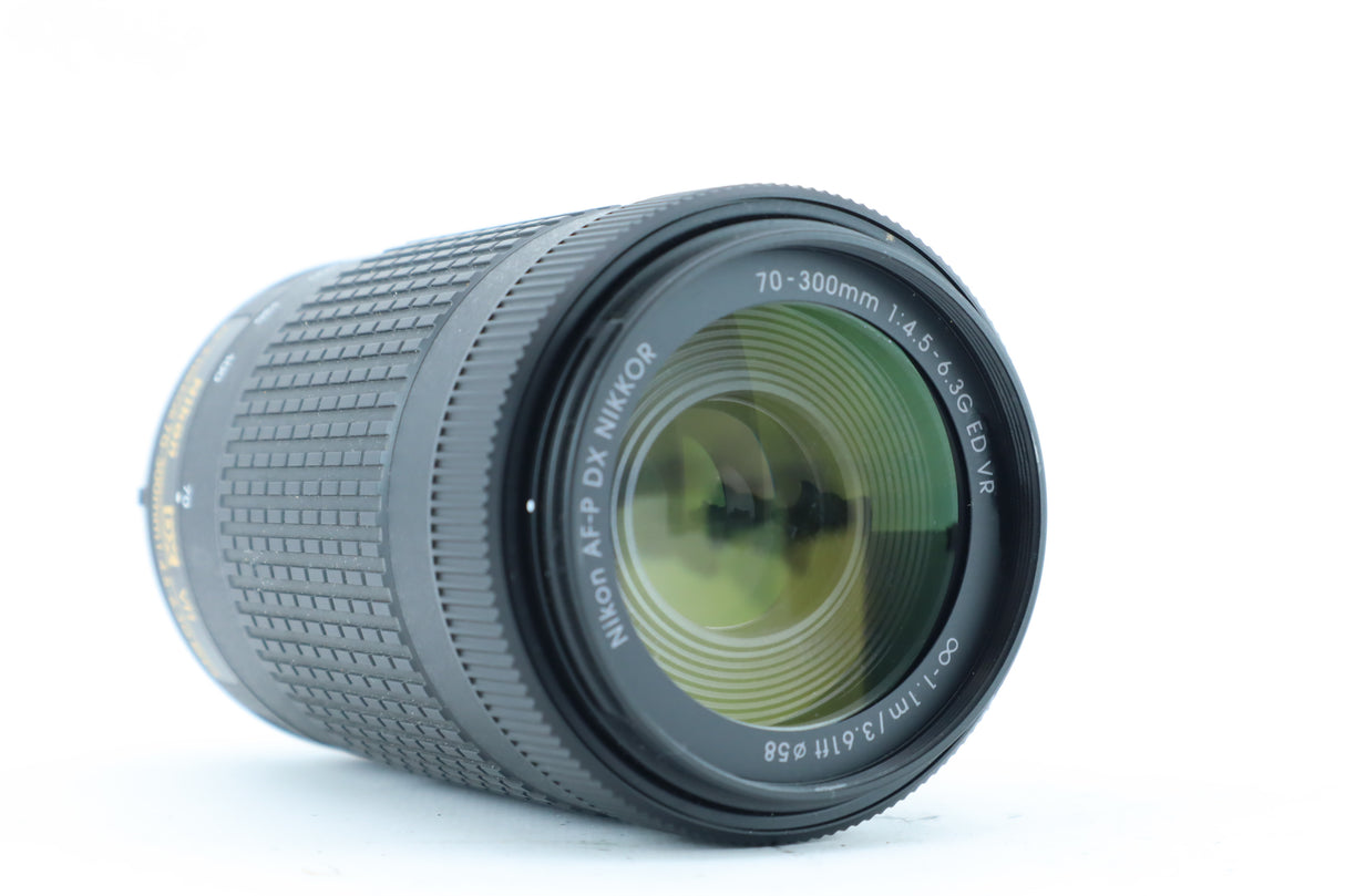 Nikon AF-P DX Nikkor 70–300mm f/4.5–6.3 VR – Lightweight Telephoto Zoom for Nikon DX Cameras