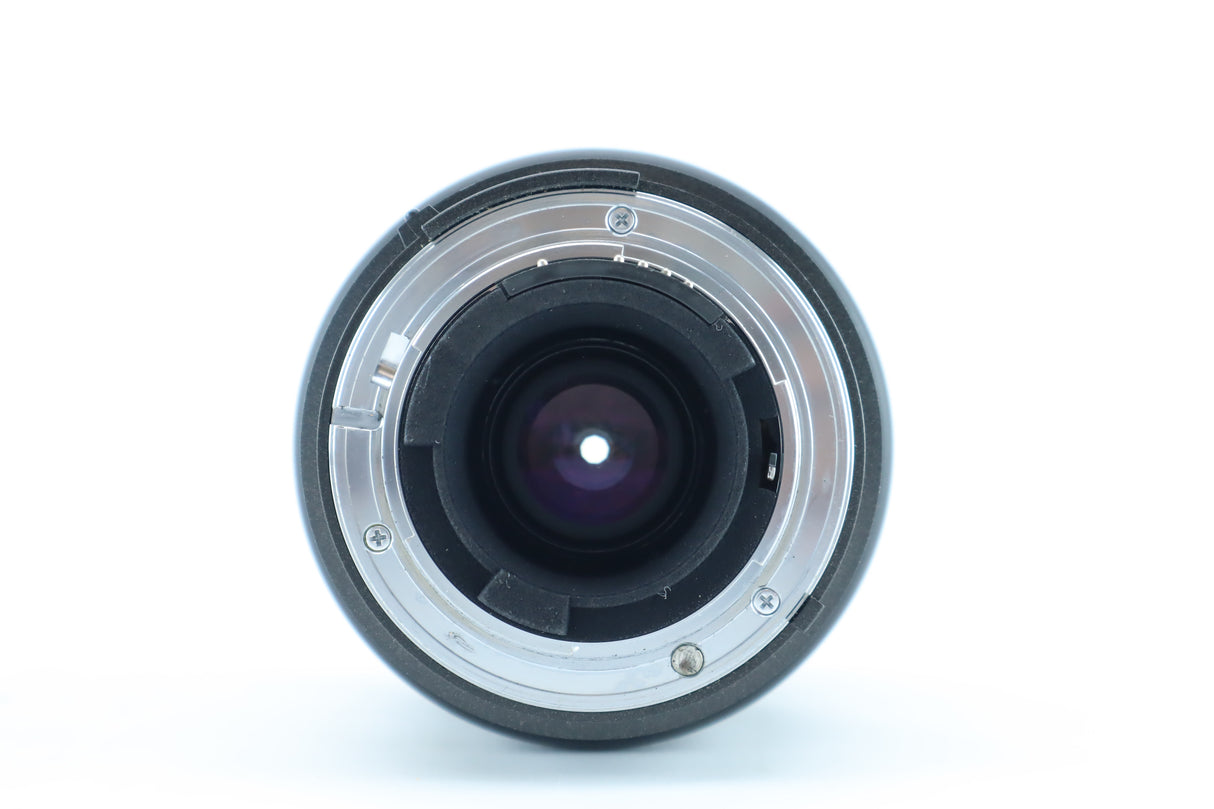 Tamron AF LD 70–300mm f/4–5.6 – Telephoto Zoom with 1:2 Macro Function